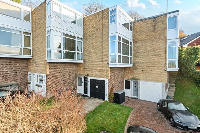 3 Bedroom Detached House For Sale In Sunningvale Avenue, Biggin Hill, Westerham, TN16