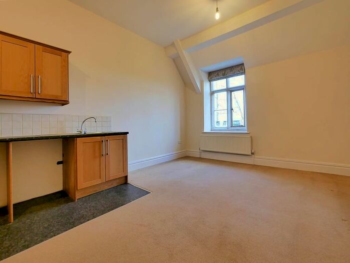 1 Bedroom Flat To Rent In Siddington, Cirencester, GL7