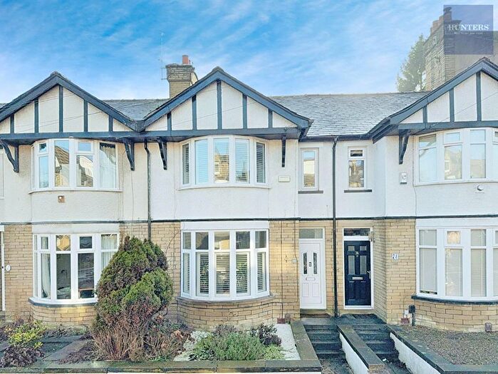 3 Bedroom Terraced House For Sale In Somerset Road, Pudsey, Leeds, LS28