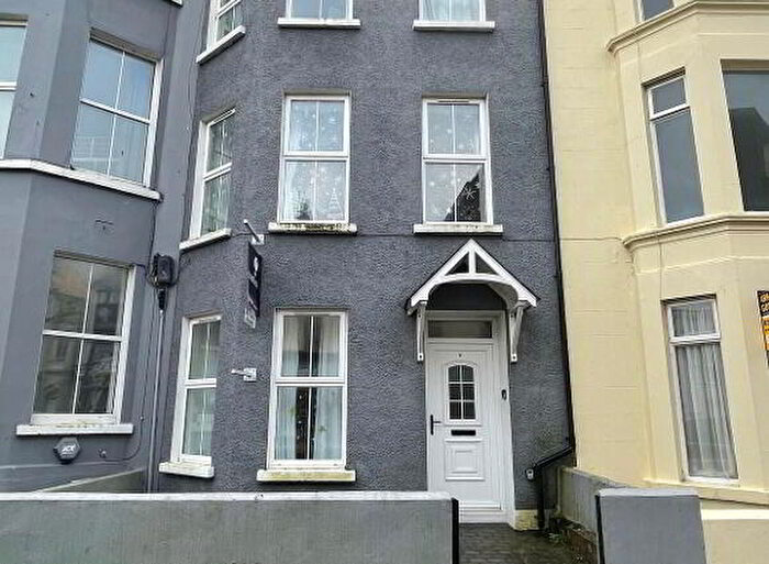 4 Bedroom Mid Terraced House For Sale In Bath Street, Portrush, BT56