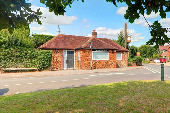 2 Bedroom Bungalow For Sale In The Green, Elstead, Godalming, Surrey, GU8