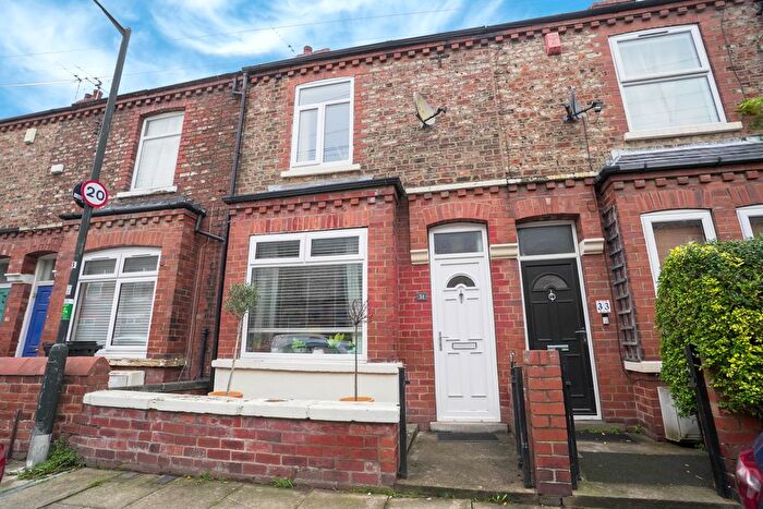 2 Bedroom Terraced House For Sale In Ratcliffe Street, York, YO30