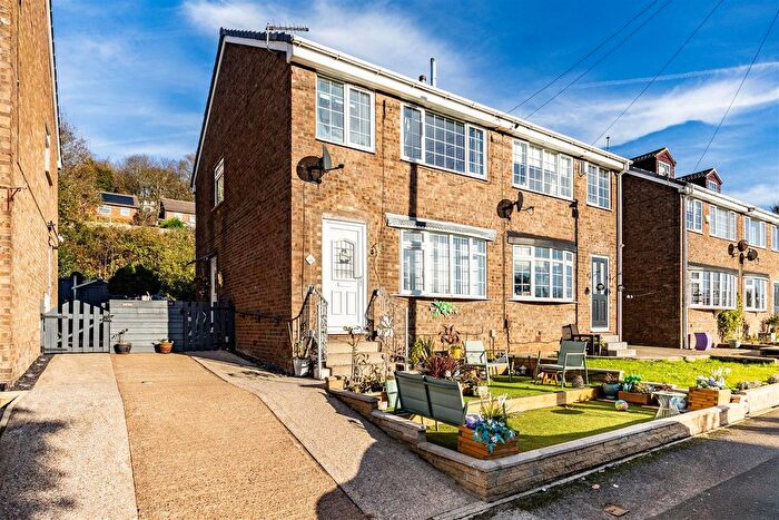 3 Bedroom Semi-Detached House For Sale In Kings Lea, Halifax, HX3