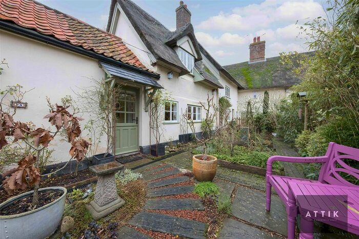 3 Bedroom Cottage For Sale In The Street, Gasthorpe, Diss, IP22