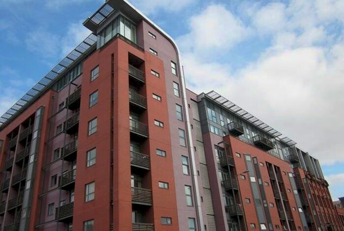 2 Bedroom Flat To Rent In Pall Mall, City Centre, L3