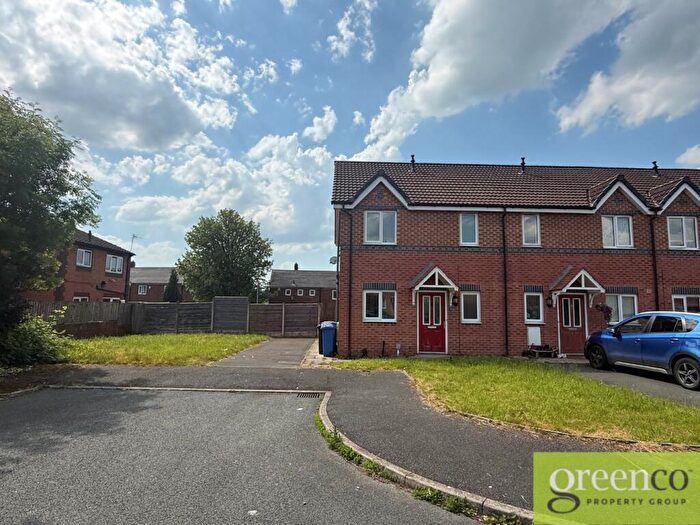 3 Bedroom Semi-Detached House To Rent In Lorton Close, Middleton, Rochdale, M24