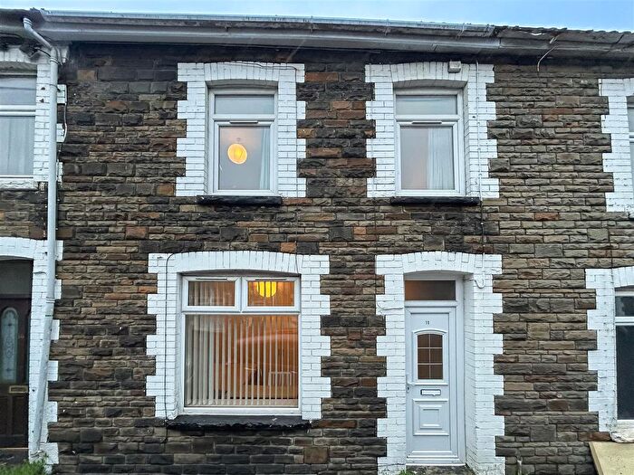 5 Bedroom Terraced House For Sale In Queen Street, Treforest, CF37
