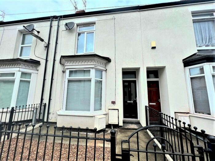 2 Bedroom Terraced House To Rent In Wellsted Street, Hull, HU3