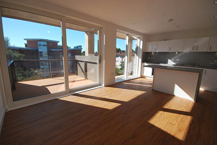 2 Bedroom Apartment To Rent In City Road, Hulme, Manchester, M15