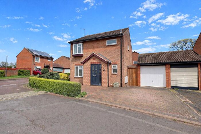 3 Bedroom Detached House For Sale In Peters Field, Highnam, Gloucester, GL2