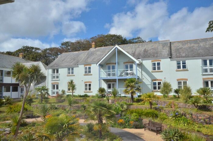 2 Bedroom Flat For Sale In Roseland Court, Roseland Parc, Tregony, Truro, Cornwall, TR2