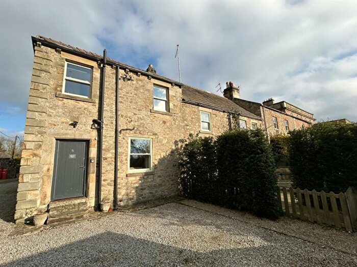 2 Bedroom End Of Terrace House To Rent In Easby Court, Easby, DL10