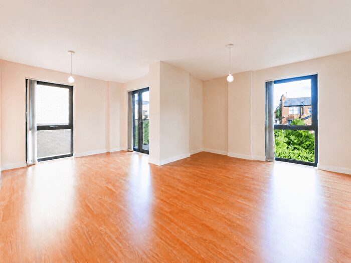 1 Bedroom Flat For Sale In Newman Close, NW10