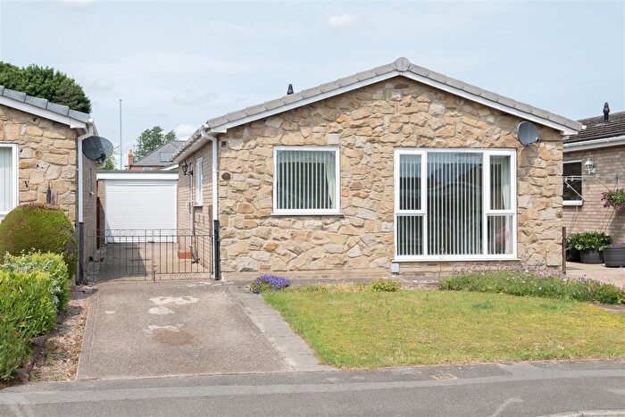 2 Bedroom Detached Bungalow For Sale In Mill Rise, Driffield, YO25