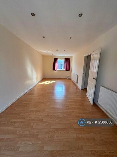 2 Bedroom Flat To Rent In Edward Street, Burton On Trent, DE14