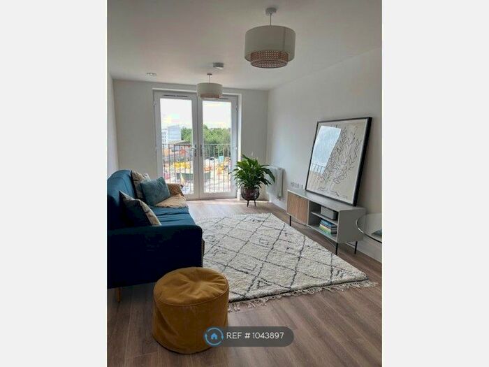 1 Bedroom Flat To Rent In South Fort Street, Edinburgh, EH6