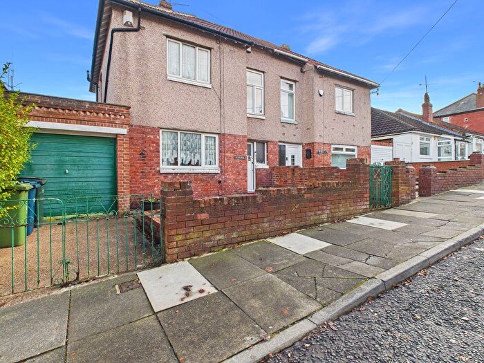 3 Bedroom Semi Detached House For Sale In Nursery Lane, Felling, Gateshead, NE10