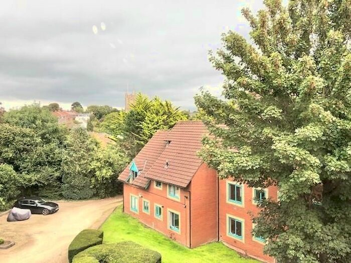 2 Bedroom Flat To Rent In Grove Park Avenue, Brislington, Bristol, BS4