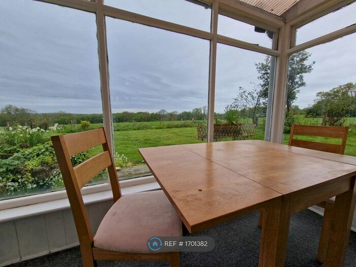 1 Bedroom Flat To Rent In The Stage, Robertsbridge, TN32