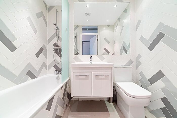 1 Bedroom Flat To Rent In Haverstock Hill, London, NW3