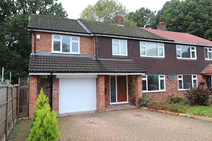 5 Bedroom House To Rent In La Plata Grove - Brentwood, CM14