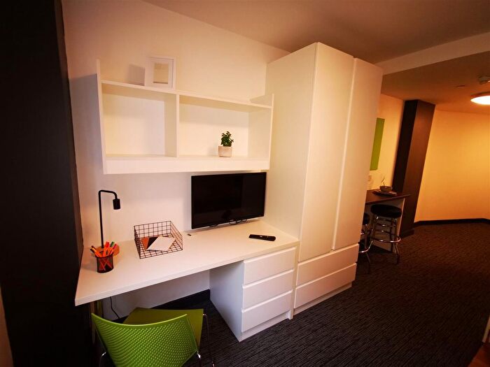 Studio To Rent In Pitt Street, Newcastle Upon Tyne, NE4