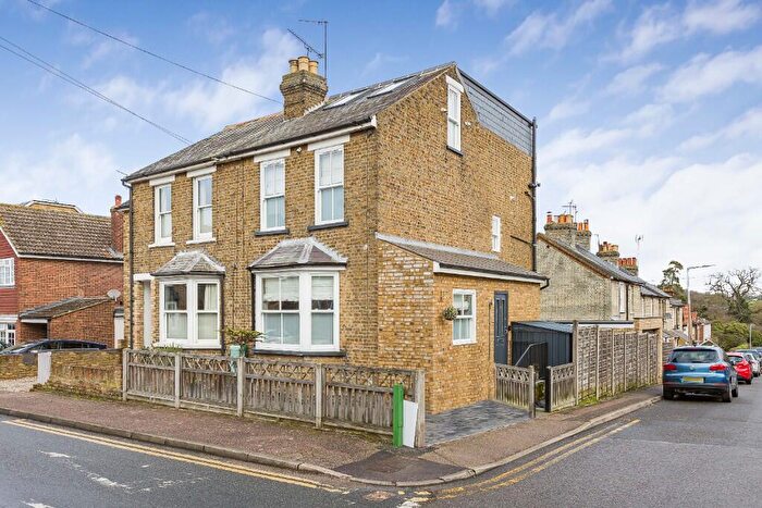 3 Bedroom Semi Detached House For Sale In Musley Hill, Ware, Hertfordshire, SG12