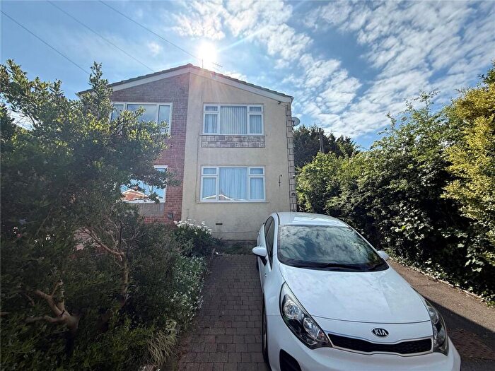 3 Bedroom Semi-Detached House To Rent In Dempsey Close, Southampton, Hampshire, SO19