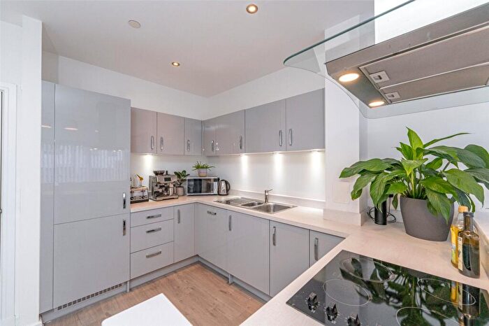 3 Bedroom Terraced House For Sale In Ellis Drive, Edinburgh, EH14