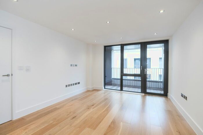 1 Bedroom Flat To Rent In Faraday Road, London, W10