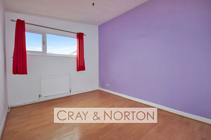 4 Bedroom End Of Terrace House To Rent In Kempton Walk, Croydon, CR0