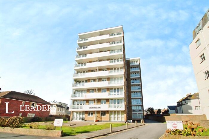 2 Bedroom Apartment For Sale In Brighton Road, Worthing, BN11