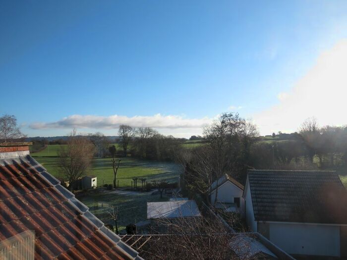 3 Bedroom Property To Rent In Coppershell, Gastard, Corsham, SN13