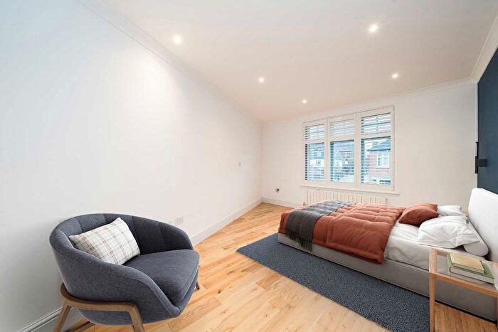 5 Bedroom Detached House To Rent In Downton Avenue, London, SW2