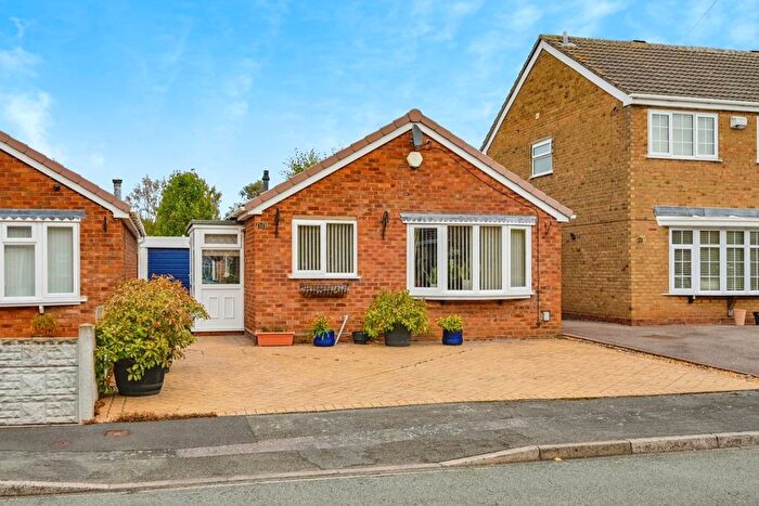 2 Bedroom Detached Bungalow For Sale In Jason Close, Tamworth, B77