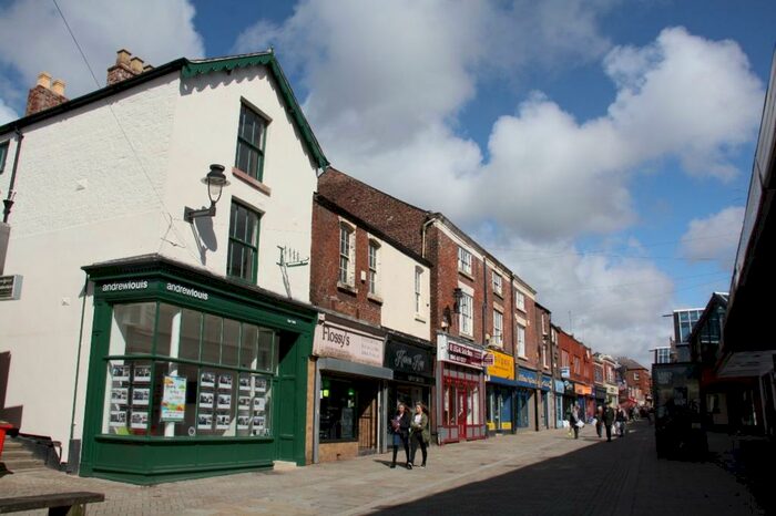 2 Bedroom Flat To Rent In Eccleston Street, Prescot, L34