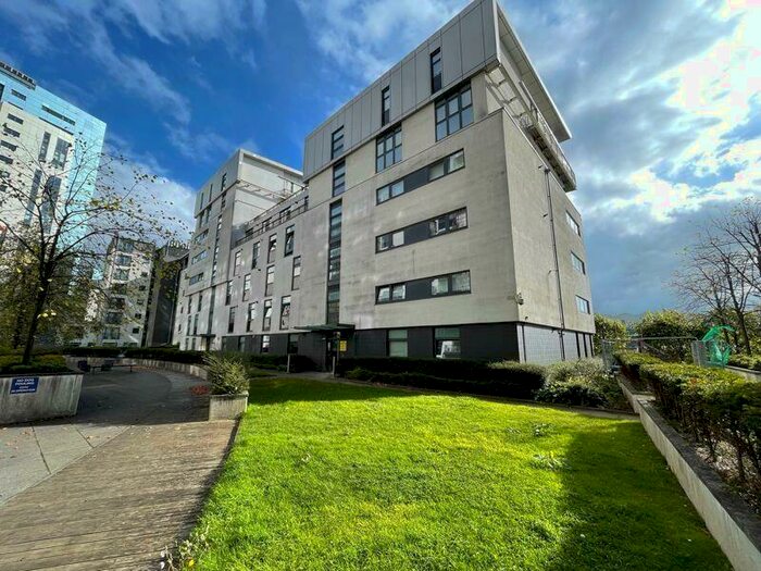 2 Bedroom Flat To Rent In Meadowside Quay Walk, Glasgow Harbour, Glasgow, G11