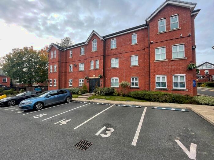 2 Bedroom Flat To Rent In Thomasson Court, Bolton, BL1