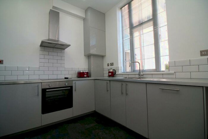 5 Bedroom Mews To Rent In Stewart House, Newcastle Upon Tyne, NE2