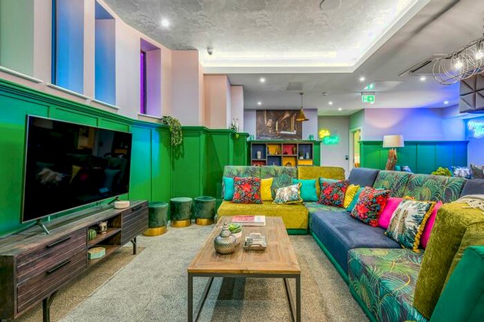 Studio To Rent In Livinc, Gravity, Beaumont Fee, Lincoln, LN1