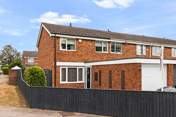 3 Bedroom End Of Terrace House For Sale In Freshney Drive, Grimsby, DN31