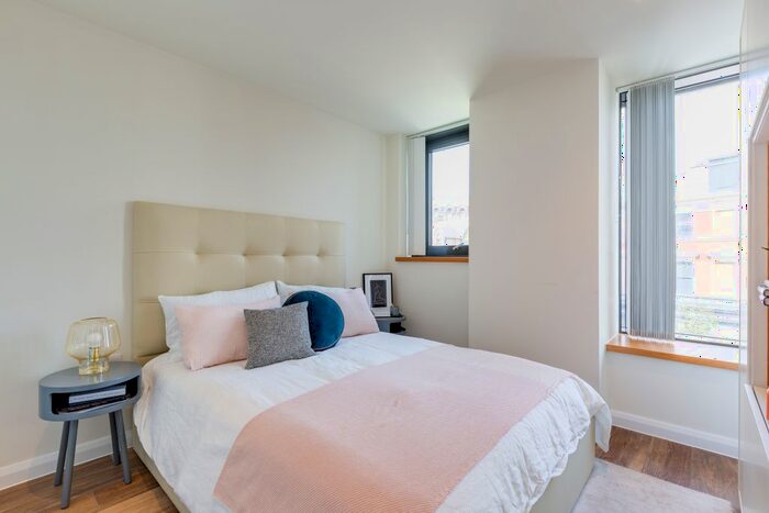 Studio To Rent In Junction Road, London, N19