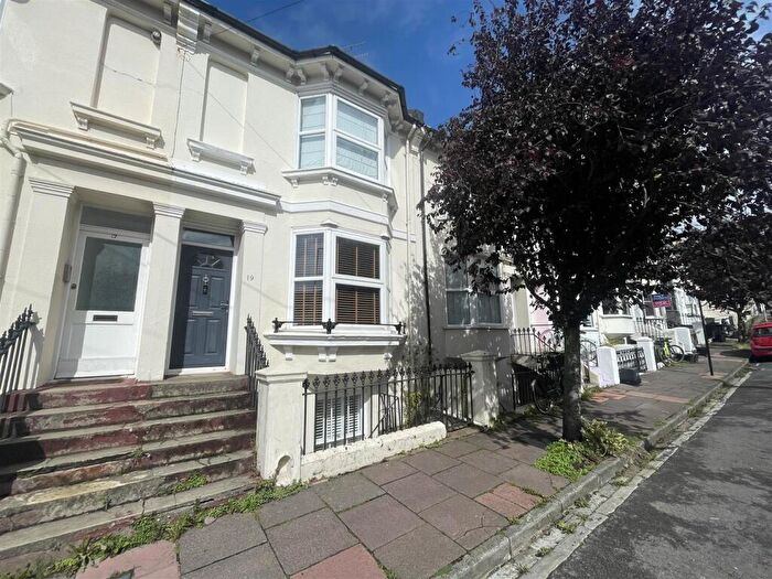 2 Bedroom House To Rent In Newmarket Road, Brighton, BN2