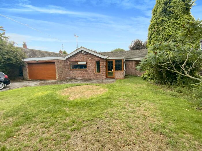 3 Bedroom Detached Bungalow For Sale In Village Street, Sedgebrook, NG32