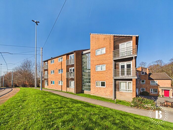 2 Bedroom Flat For Sale In Beeches Bank, Norfolk Park, Sheffield, S2