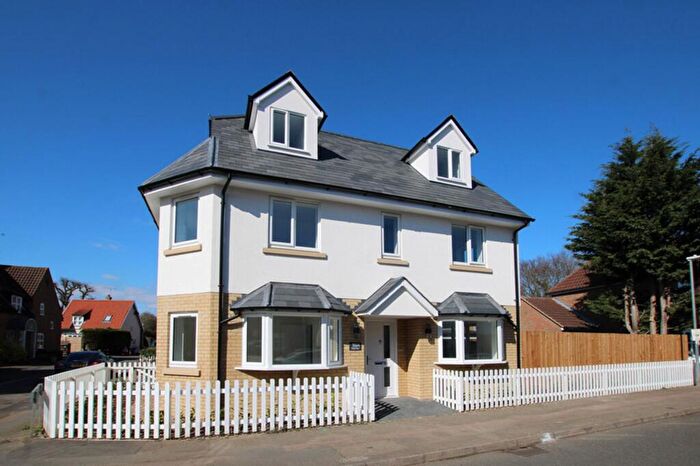4 Bedroom House For Sale In A Bridge Street, Noak Bridge, SS15