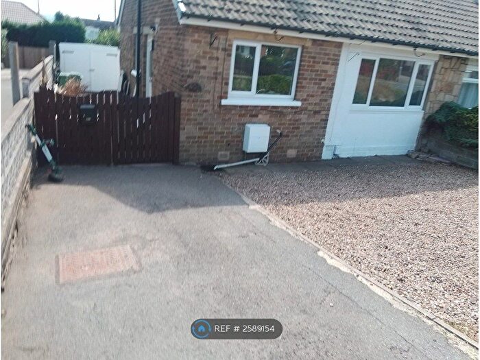 3 Bedroom Bungalow To Rent In Highgate Lane, Lepton, Huddersfield, HD8