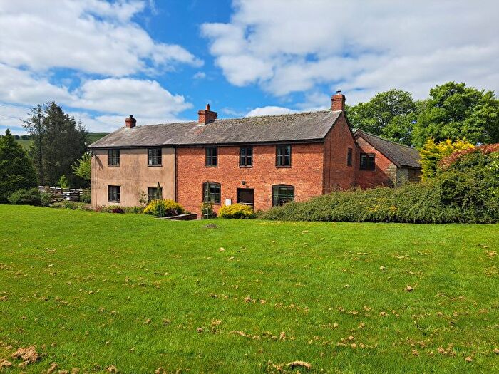 5 Bedroom Country House For Sale In Cefn Coch Farm, Heyope, Knighton, LD7