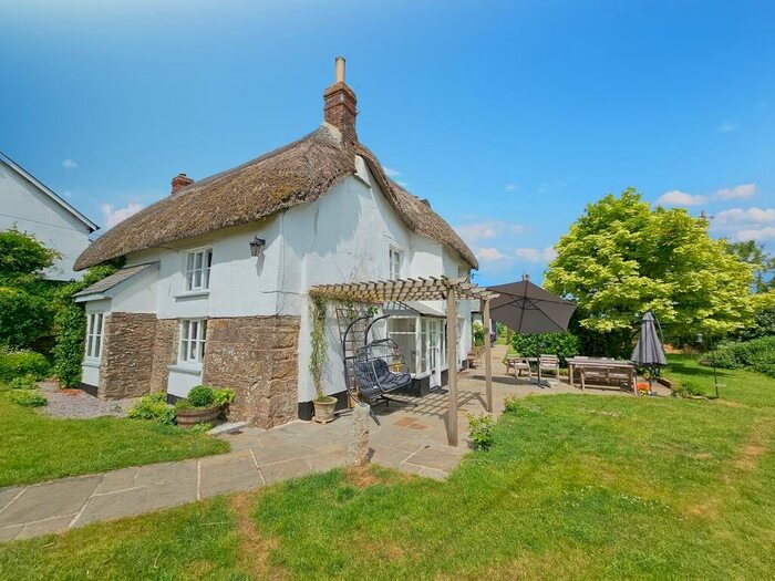 3 Bedroom Cottage For Sale In Inwardleigh, Okehampton, Devon, EX20