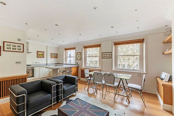 1 Bedroom Flat For Sale In Beaufort Gardens, London, SW3